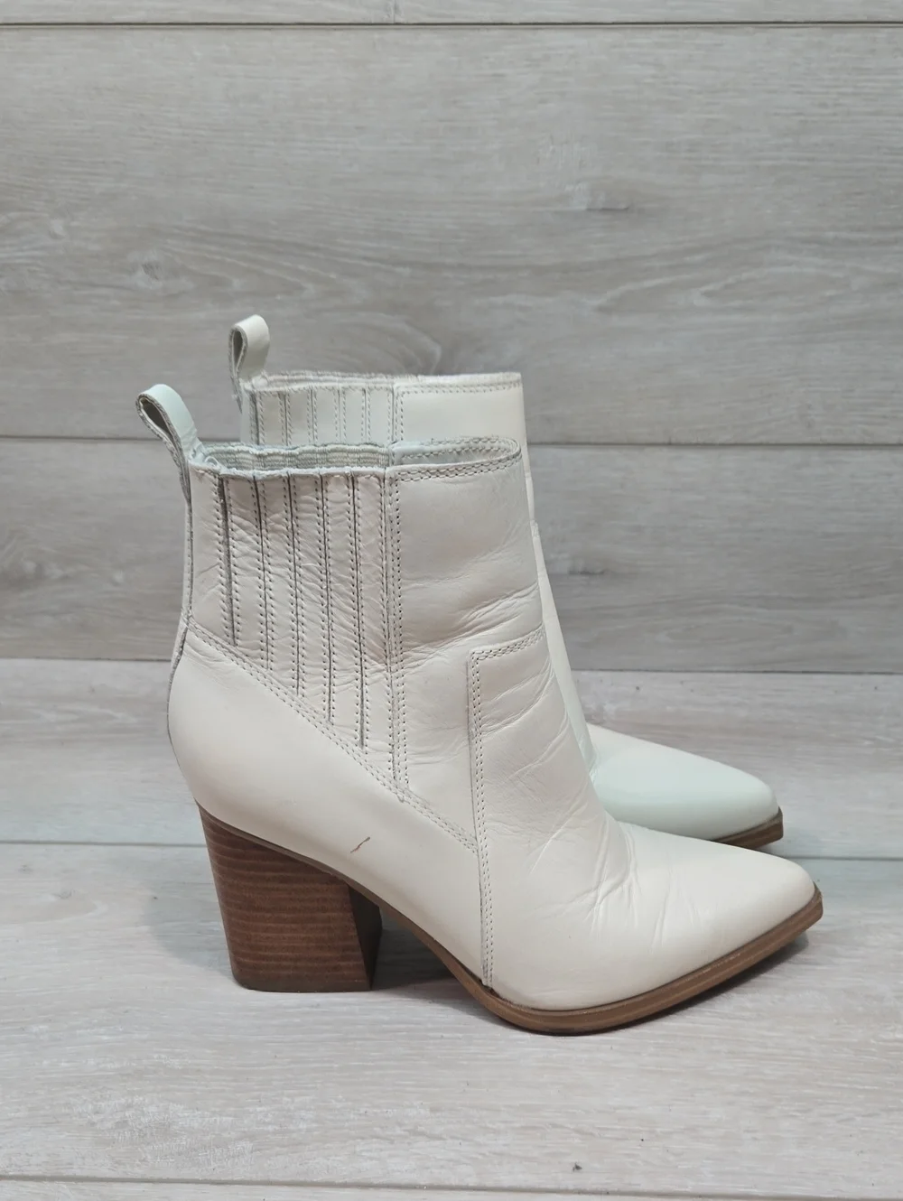 Marc Fisher Women's Marela Cream Leather Ankle Boots Block Heel Shoes Sz 6.5M